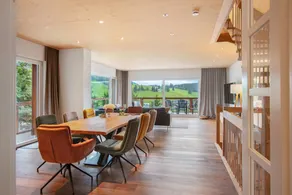 Child-friendly house with garden, sauna & pool | Mountain view | Next to the ski | Good for workation - Image 2