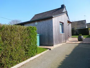 Family-friendly gite with barbecue, terrace & garden | Panoramic view | Pets allowed - Image 3