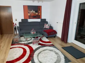 Appartamento con griglia, giardino e terrazza | Vista sul giardino - Image 3