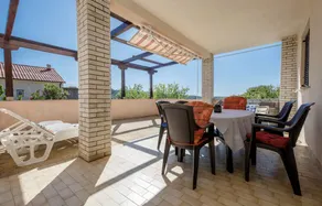 Beautiful apartment with BBQ | Sea view | Pets allowed - Image 3