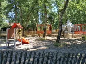 Casa móvil apta para familias con terraza y piscina | Se admiten mascotas - Image 3