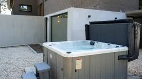 Appartement de vacances avec sauna, barbecue et terrasse - Image 3