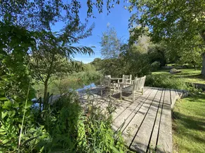 Cottage with garden - Image 2
