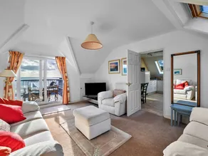 Apartamento vacacional con 2 dormitorios para 4 personas - Image 2
