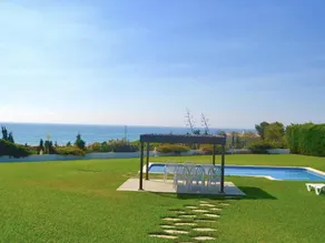 Fully equipped villa with BBQ, private pool & garden | Beach nearby | Pets allowed - Image 3