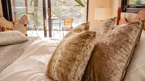 Nice holiday home with garden | Dogs allowed - Image 3