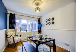 Lovely holiday home with 3 bedrooms for 8 persons - Image 4