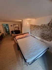 Accogliente Appartamento con Giardino e WiFi Gratuito in Lunigiana sulla via Francigena. - Image 3