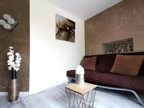 Bed and Breakfast 'Chambres D'hôtes - Les Baumes' with Shared Pool, Wi-Fi and Air Conditioning - Image 4