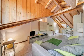 Ferienwohnung 'Mansarda Fra Monte E Lago' mit Bergblick, Gemeinschaftsterrasse und Wi-Fi - Image 4