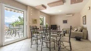 Voll ausgestattete Ferienwohnung mit Grill, Pool und Terrasse | Meerblick - Image 4