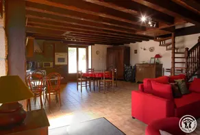 Gite with barbecue, garden & terrace - Image 2