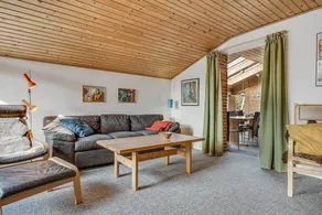 House with terrace, sauna & BBQ - Image 3