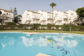 Voll ausgestattetes charmantes Apartment mit Garten, Pool und Terrasse | Strand in der Nähe - Image 3