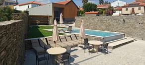 Voll ausgestattetes weiträumiges Apartment mit Terrasse und Pool - Image 2