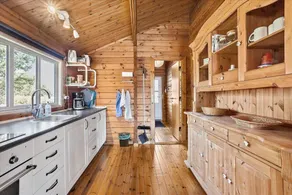 Holiday home with terrace & BBQ - Image 3