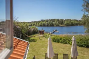 Agradable casa vacacional apta para familias con barbacoa, jardín y sauna - Image 3