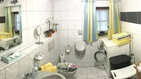 Fully equipped pleasant flat with pool, barbecue & garden | Garden view - Image 2