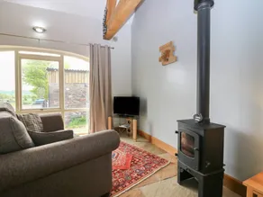 Cottage with garden - Image 4