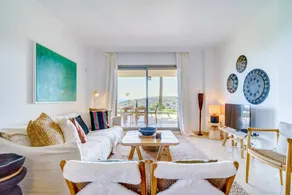 Fully equipped charming apartment with garden, terrace & heated pool | Mountain view - Image 5