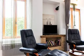 Wonderful apartment with terrace & garden | Garden view | Good for workation | Dogs allowed - Image 2