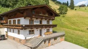 Holiday home with terrace | Pets are welcome - Image 2