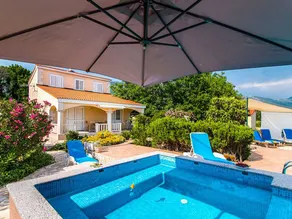 House with private pool, terrace & garden - Image 5