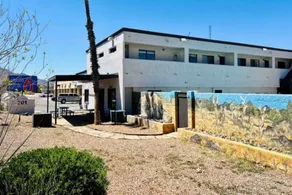 Holiday apartment with pool - Image 3