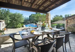 Children-friendly villa with private pool, terrace & garden | Mountain view | Suitable for remote work - Image 4