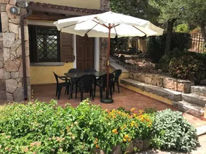 Appartement de vacances avec jardin, terrasse et barbecue | Vue jardin - Image 5