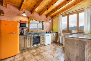 House with terrace, barbecue & garden | Mountain view - Image 4