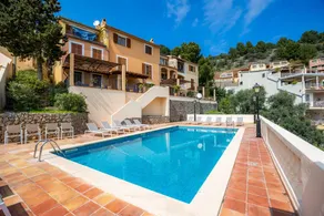 Apartment with pool, garden & terrace | Mountain view - Image 2