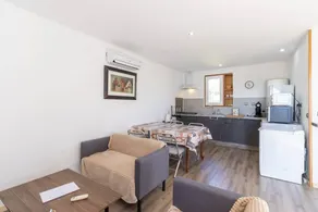 House with garden, BBQ & terrace | Lake view - Image 3