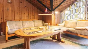 Holiday home with terrace & garden - Image 4