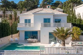 Villa con terrazza, giardino e piscina riscaldata | Ammette animali domestici - Image 3