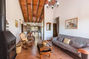Maison avec terrasse, piscine chauffée et jacuzzi | Vue montagne - Image 5