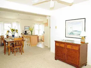 Lovely unit with ocean views from top deck! - Image 5