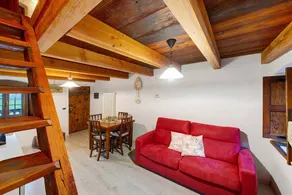 House | Mountain view - Image 2