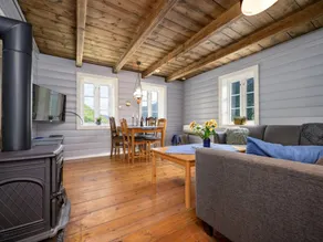 House with terrace & BBQ | Mountain view | Pets allowed - Image 3