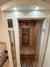 Apartment with sauna | City view - Image 3