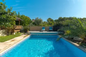 Estudio con jardín, barbacoa y piscina | Vistas al jardín - Image 2