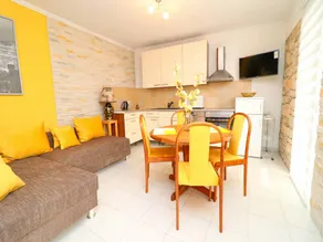 Apartment with terrace & BBQ - Image 4