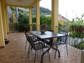 Flat with BBQ & garden | Sea view - Image 4