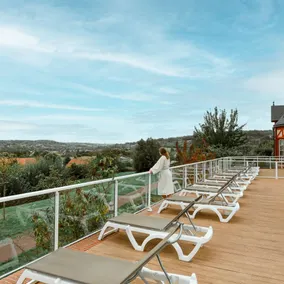 Holiday home with pool - Image 2