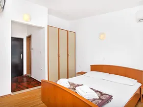 Cico in Gdinj with 1 bedrooms and 1 bathrooms - Image 5