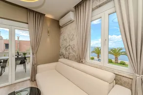 Apartamento con jardín, terraza y barbacoa | Vistas al mar - Image 3