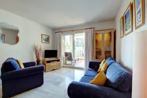 Fantastico appartamento con piscina, terrazza e giardino | Vista sul giardino - Image 4
