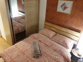 Holiday apartment | City view - Image 5