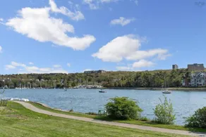 Ample holiday home | Pets are welcome - Image 2