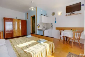 Apartment with terrace | Sea view - Image 2